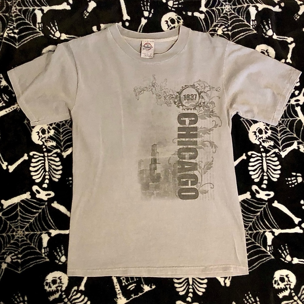 Gray Chicago T-Shirt